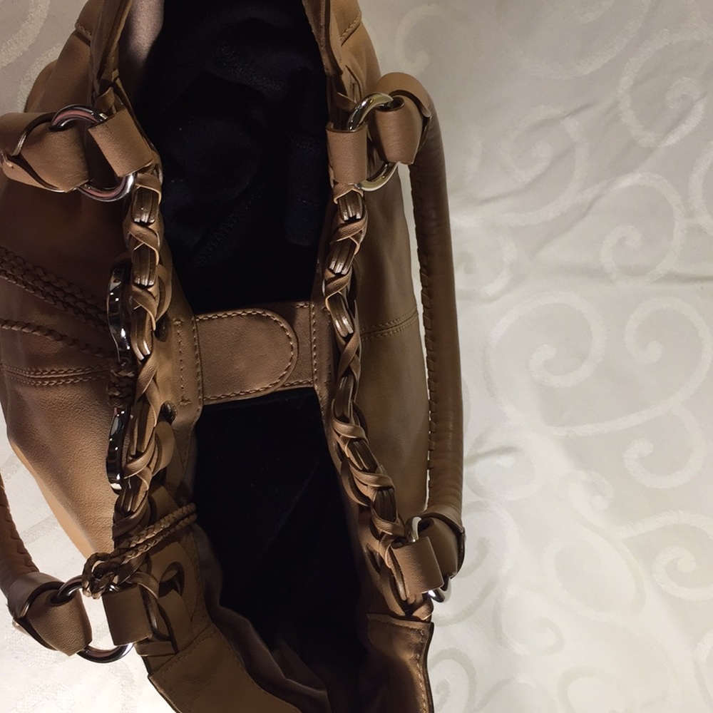 Handbag - Picture 5 of 6